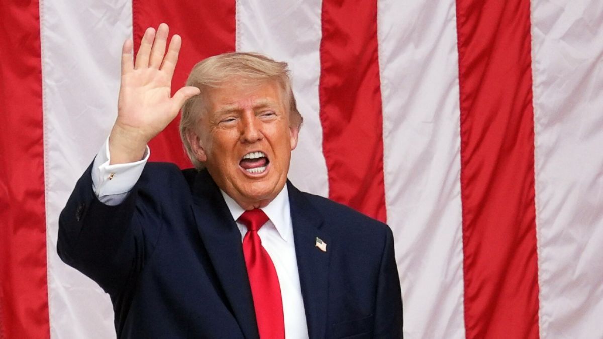 War die Mar-a-Lago-Razzia rechtlich problematischer als bisher bekannt? Eine jetzt aufgetauchte E-Mail aus dem US-Justizministerium stellt genau diese Frage. (Foto)