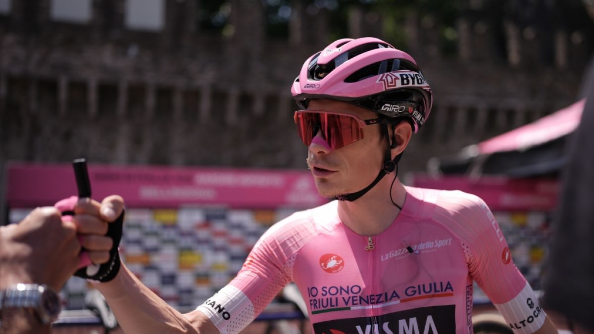 Der D&auml;ne Jonas Vingegaard steht vor dem Gesamtsieg beim Giro d'Italia. (Foto)