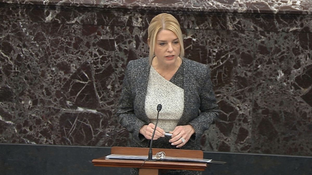 Pam Bondi erhielt ihre Krebsdiagnose kurz nach ihrem Rausschmiss. (Foto)