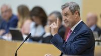 Markus Söder hält eine Rede im bayerischen Landtag. Im Netz stoßen seine Worte auf Kritik.