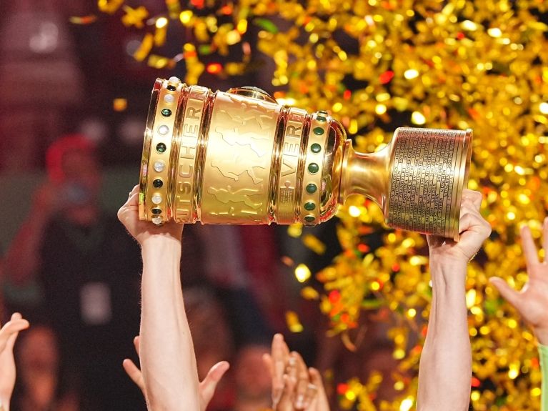 DFB-Pokal 2026/27: Auslosung 1. Runde - Teams, Lostöpfe und TV-Übertragung