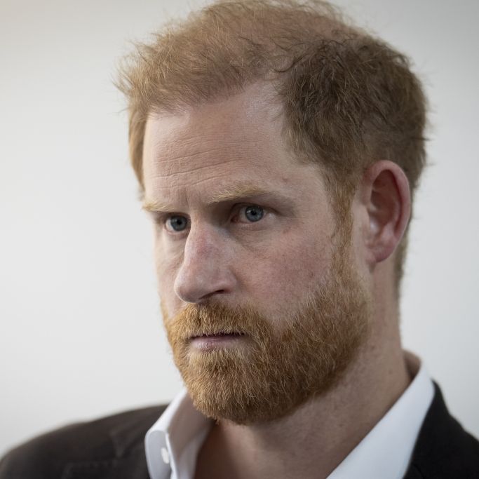 Rufe nach Royals-Rückzug werden wegen Missbrauchsskandal lauter
