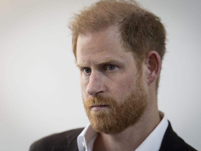 Prinz Harry in der Klemme: Rufe nach Royals-Rückzug werden wegen Missbrauchsskandal lauter