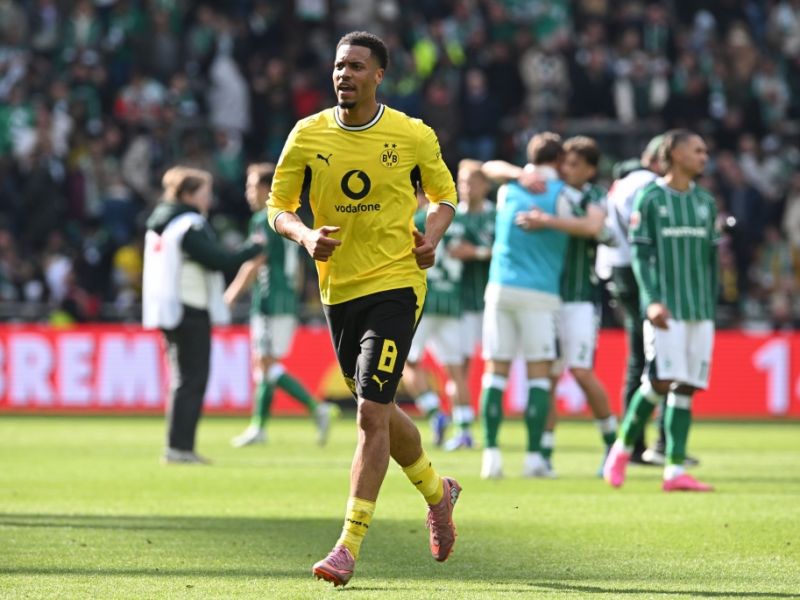 Felix Nmecha privat: Jesus-Posts und Co. -so tickt der BVB-Kicker