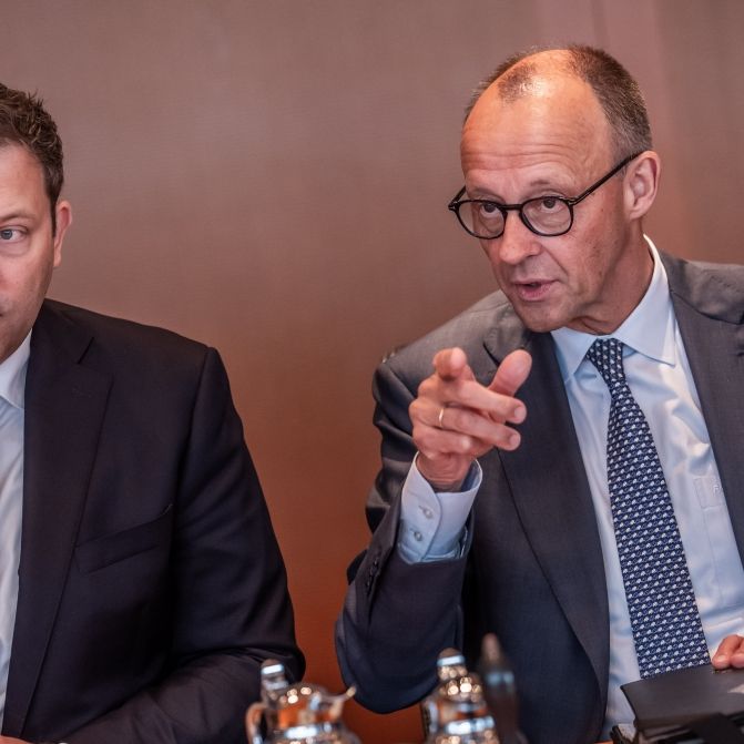 XXL-Sondervermögen floppt - interner Bericht enthüllt Scheitern der Regierung