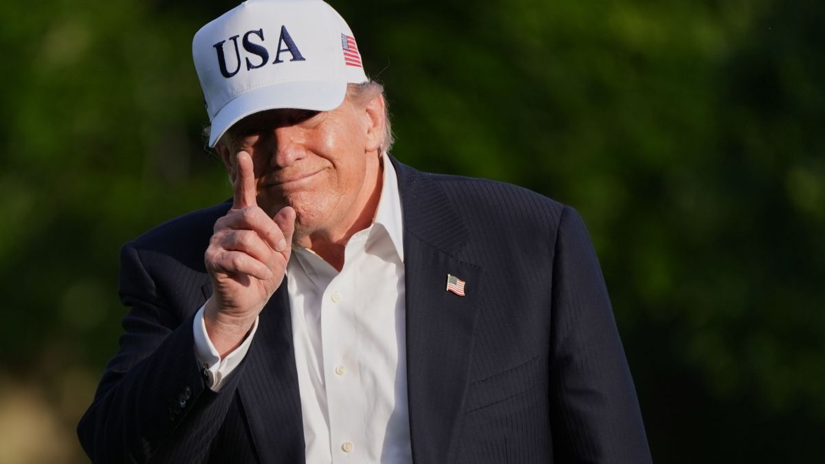 Es geht um satte 1,8 Milliarden US-Dollar: Donald Trump hat sich mit seinem "Schmiergeld"-Fonds zur Zielscheibe von US-Demokraten und der Justiz gemacht. (Foto)
