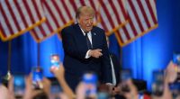Donald Trump hat auf Truth Social einen manipulierten Vorher-Nachher-Vergleich zum 