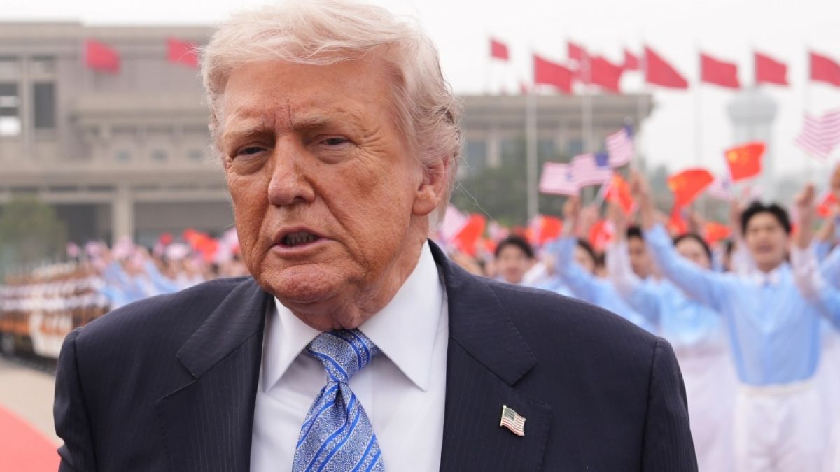 Mitten in der Nacht flehte Donald Trump, dass er unschuldig ist. (Foto)