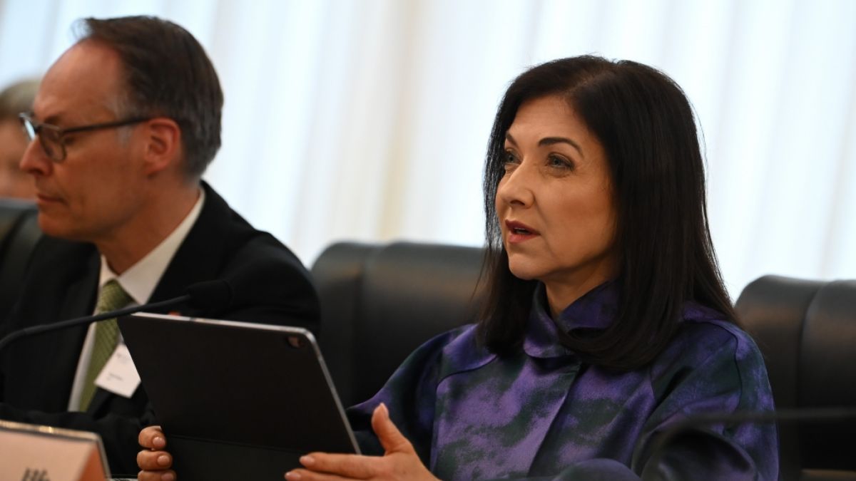 F&uuml;r Katherina Reiche wurde die Personalversammlung ihres Hauses offenbar zu einem unangenehmen Termin. (Foto)