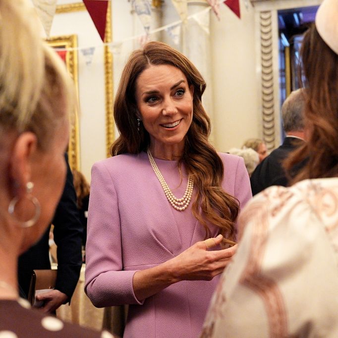 Prinzessin Kate stiehlt Royals und Promis die Show mit 