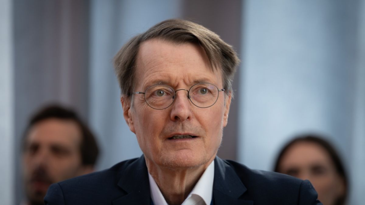 Karl Lauterbach geriet bei "Markus Lanz" mit Marie-Agnes Strack-Zimmermann aneinander. (Foto)