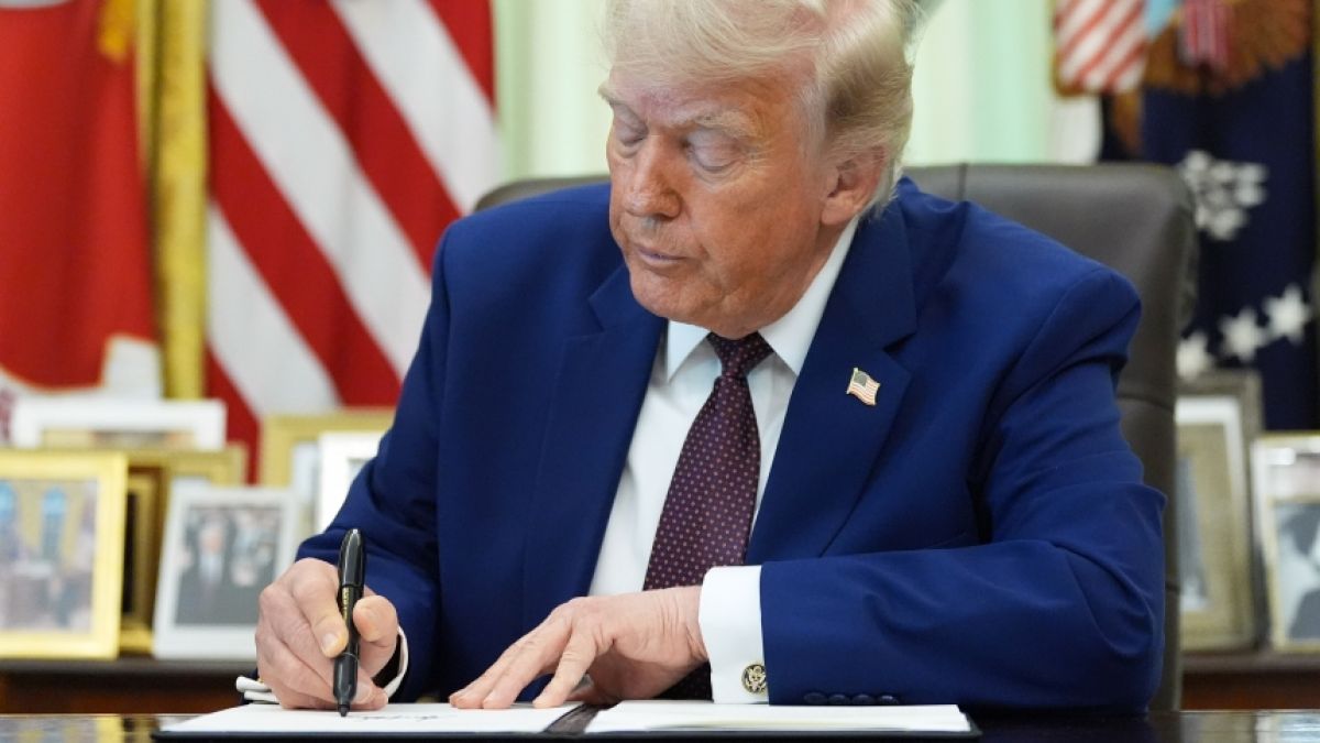 Donald Trump irritiert mit einem Plan f&uuml;r das Wei&szlig;e Haus. (Foto)