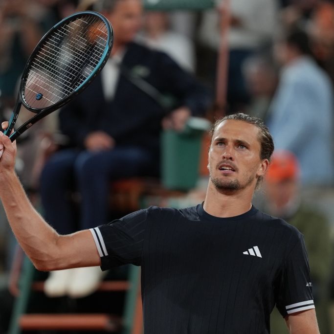 Tennis: Grand Slam/ATP-Tour - French Open, Einzel, Männer, Viertelfinale, Jodar (Spanien) - Zverev (Deutschland), Alexander Zverev jubelt nach seinem Sieg, am 02.06.2026. (Symbolbild)