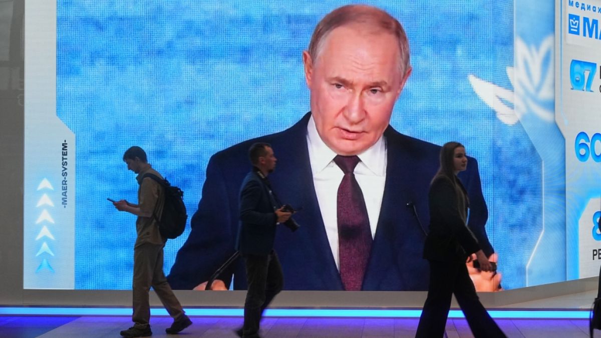 Beim Wirtschaftsforum in St. Petersburg haben Putin-Vertraute Schreckensszenarien zum Ukraine-Krieg gezeichnet. (Foto)