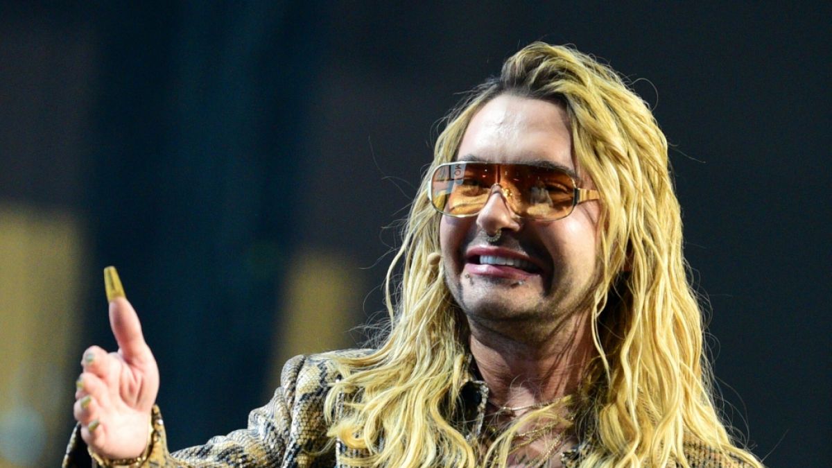 Tokio-Hotel-Star Bill Kaulitz nimmt mal wieder kein Blatt vor den Mund: In seinem Podcast sorgt er mit einem hei&szlig;en Gest&auml;ndnis &uuml;ber die aktuellen RTL-Bachelor-Kandidaten f&uuml;r Wirbel. (Foto)