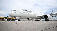Wohl aufgrund der Streikwelle im Frühjahr ist die Fluggesellschaft Lufthansa im Vergleich zum Vorjahr deutlich abgestürzt.