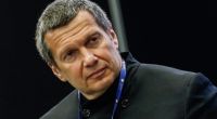 Putins Chef-Hetzer Wladimir Solowjow hat sich nach den ukrainischen Drohnen-Angriffen auf St. Petersburg im Staatsfernsehen in Rage geredet und seine Rachefantasien herausposaunt.