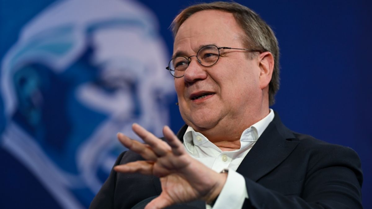 Armin Laschet, Vorsitzender des Ausw&auml;rtigen Ausschusses, sieht die Beitritts-Forderungen der Ukraine in die EU als unrealistisch an. (Foto)
