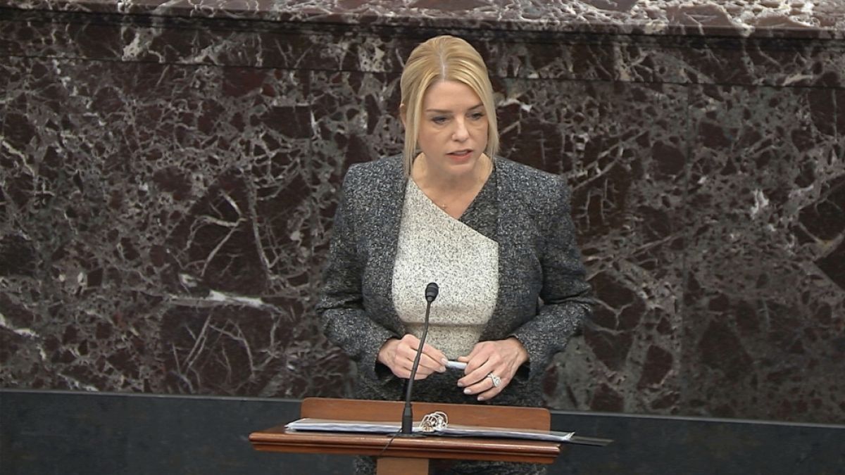 Pam Bondi erkl&auml;rt verschwundenes Epstein-Foto: Neue Fragen um freigegebene Akten (Foto)
