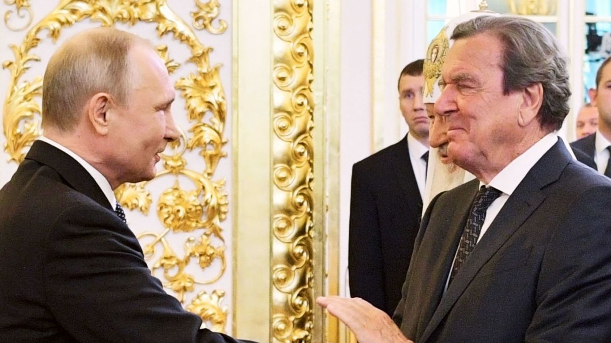 Wladimir Putin und Gerhard Schr&ouml;der (Foto)
