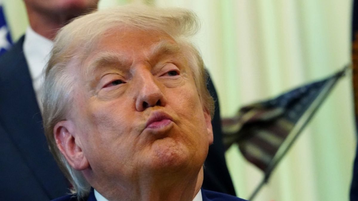 Neue Fotos von Donald Trump sch&uuml;ren die Spekulationen um seine Gesundheit. (Foto)