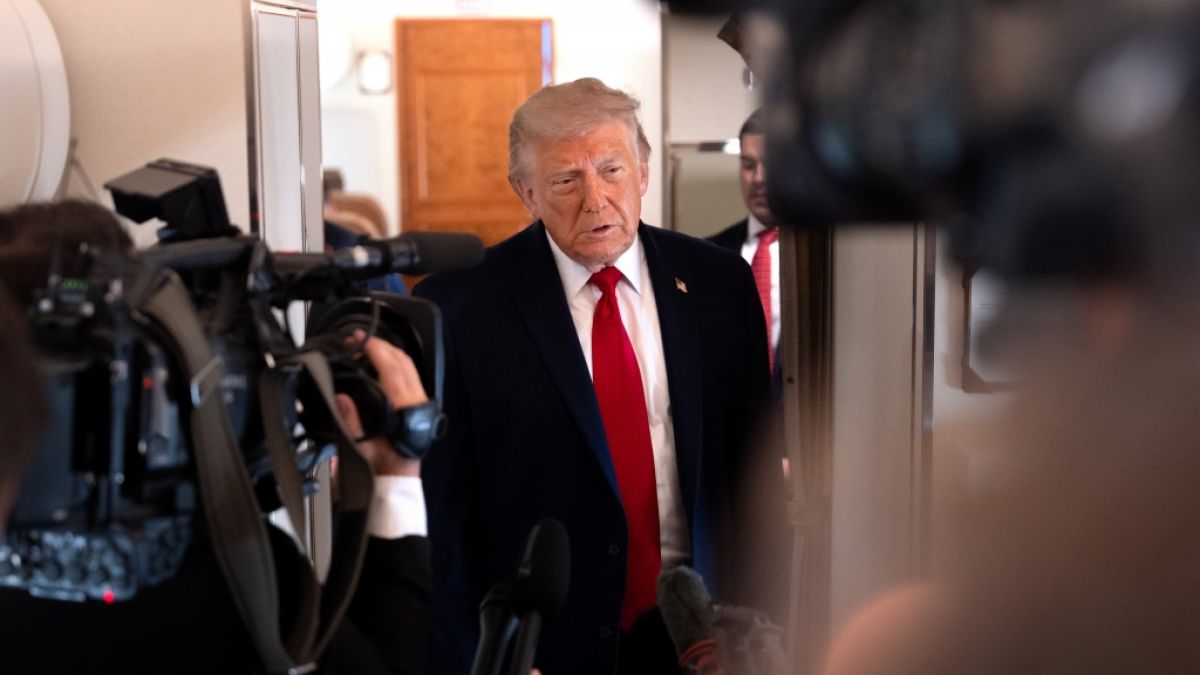 Donald Trump hat eine S&auml;uberungswelle bei den US-Nachrichtendiensten angek&uuml;ndigt. (Foto)