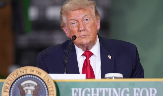 Arzt stellt Ferndiagnose - Nickerchen des US-Präsidenten sind nicht "normal" Donald Trump