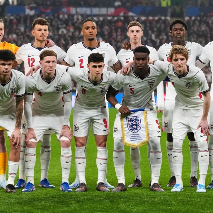 Die Spieler aus England posieren für ein Mannschaftsfoto vor dem Beginn des internationalen Freundschaftsspiels zwischen England und Japan. England nimmt an der Fußball-WM 2026 teil, am 31.03.2026. (Symbolbild)