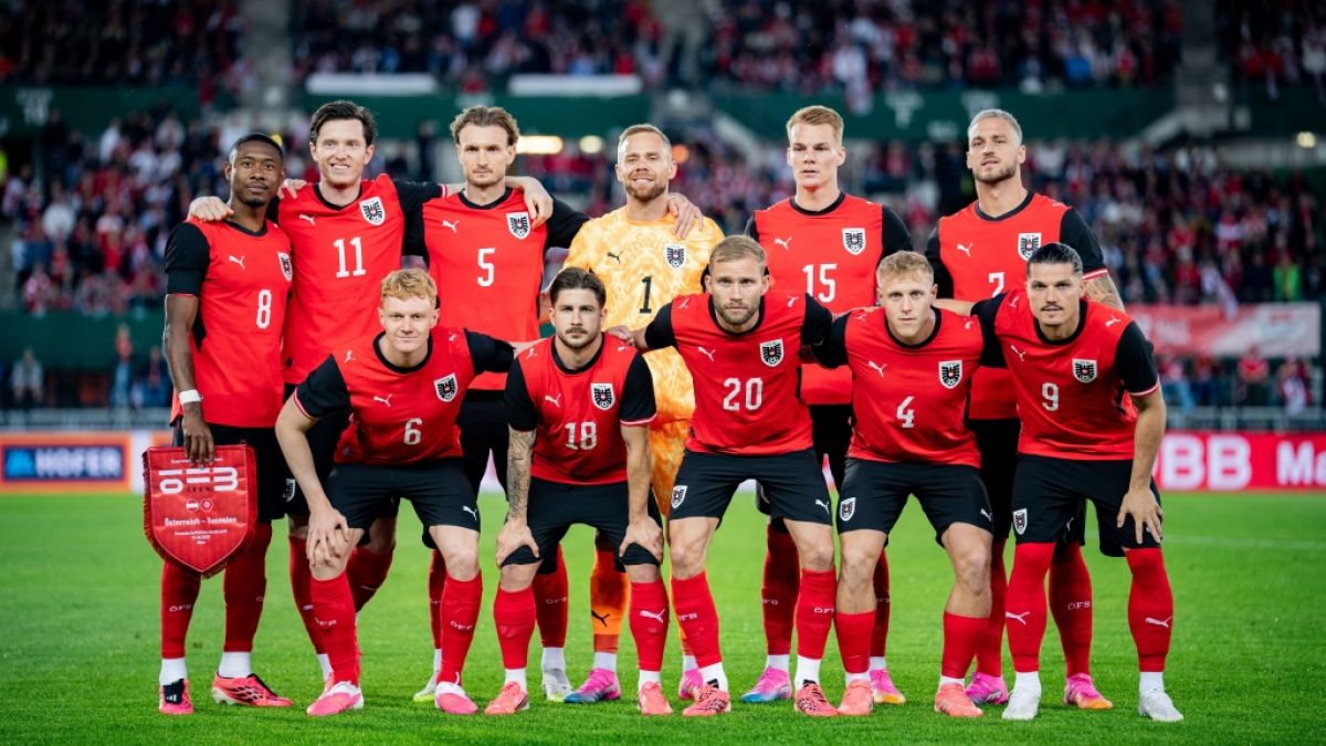 L&auml;nderspiele, &Ouml;sterreich - Tunesien, Die Spieler aus &Ouml;sterreich stehen f&uuml;r ein Gruppenfoto zusammen, am 01.06.2026. (Symbolbild) (Foto)