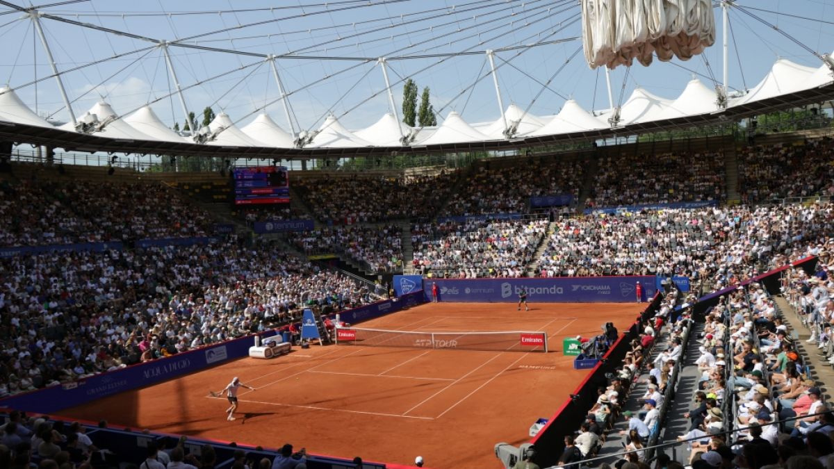 ATP-Tour - Hamburg, Einzel, M&auml;nner, Finale: Buse (Peru) - Paul (USA). Ignacio Buse (unten) und Tommy Paul sind in Aktion, vom 23.05.2026. (Symbolbild) (Foto)