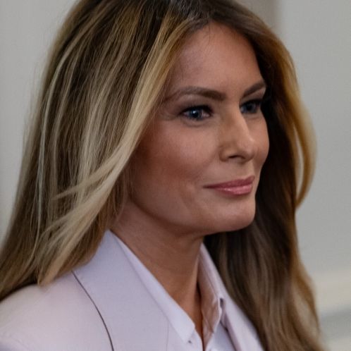 Bei einem Auftritt ohne Donald Trump strahlte Melania im Weißen Haus.
