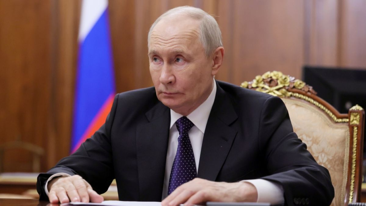 Wladimir Putin greift aus Angst vor weiteren ukrainischen Drohnenangriffen offenbar zu ungew&ouml;hnlichen Ma&szlig;nahmen. (Foto)