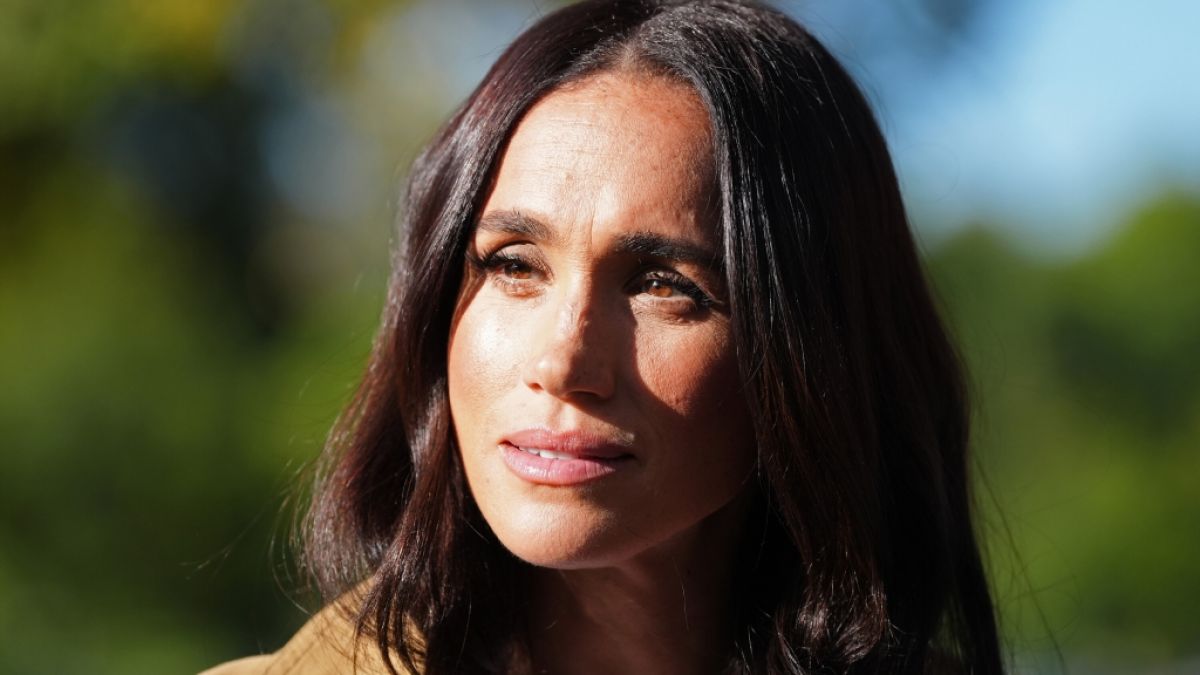 Meghan Markle kommt aus den Negativschlagzeilen nicht heraus: Diesmal fiel die Herzogin von Sussex wegen eines entlarvenden Foto-Details bei Instagram in Ungnade. (Foto)