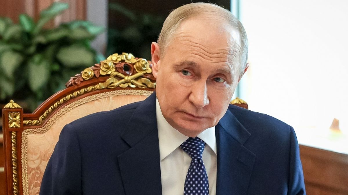 N&auml;chster R&uuml;ckschlag f&uuml;r Wladimir Putin: Feierlichkeiten zum russichen Nationalfeiertag wurden aus Furcht vor weiteren ukrainischen Attacken abgesagt. (Foto)