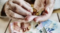 Ab Juli 2026 steigen die Renten wieder kräftig.