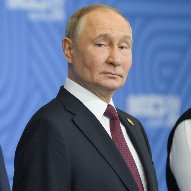 Wladimir Putin (73) steckt Milliarden in die Förderung der Longevity-Forschung. Dabei schreckt er auch vor unkonventionellen Methoden nicht zurück.