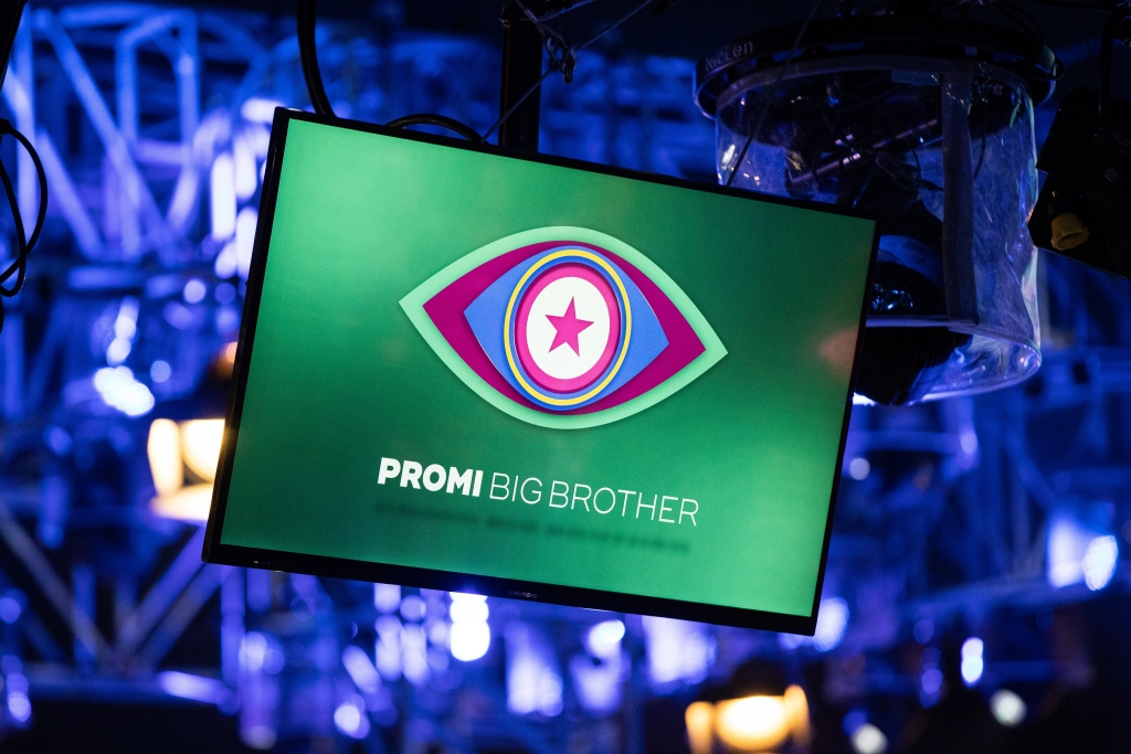 Promi Big Brother 2021 Kandidaten Start Termin Motto Wer Zieht In Den Tv Knast News De