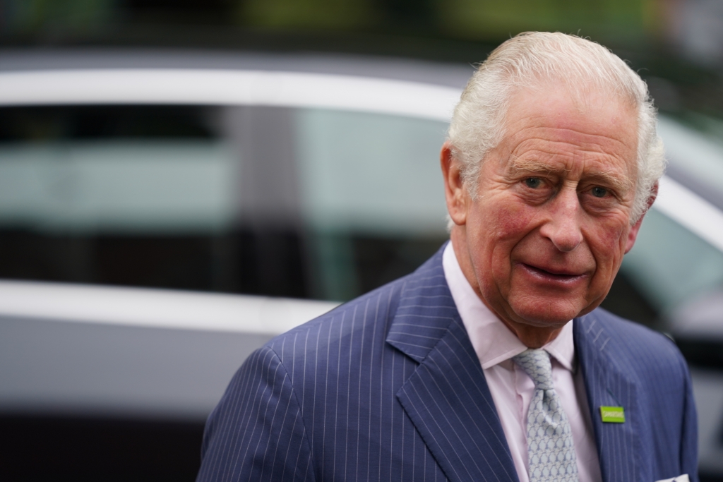 Prinz Charles solo unterwegs: Getrennt von Camilla wegen Melania Trump