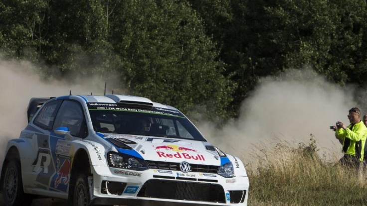 VW-Pilot Sébastien Ogier will bei der Deutschland-Rallye den Fluch brechen und endlich wieder siegen.