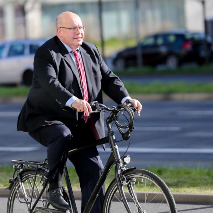 Ganz schön fit! DAS liebt der Wirtschaftsminister besonders
