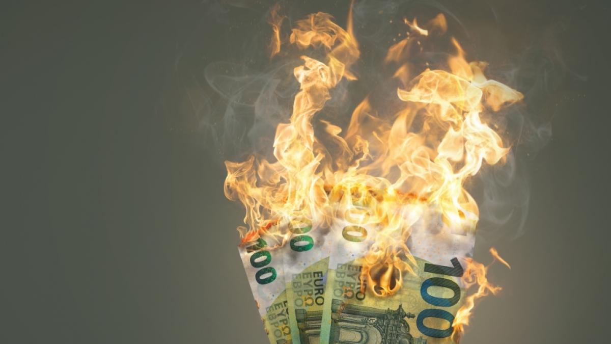 Die Inflation verbrennt das Geld der Verbraucher. (Foto)