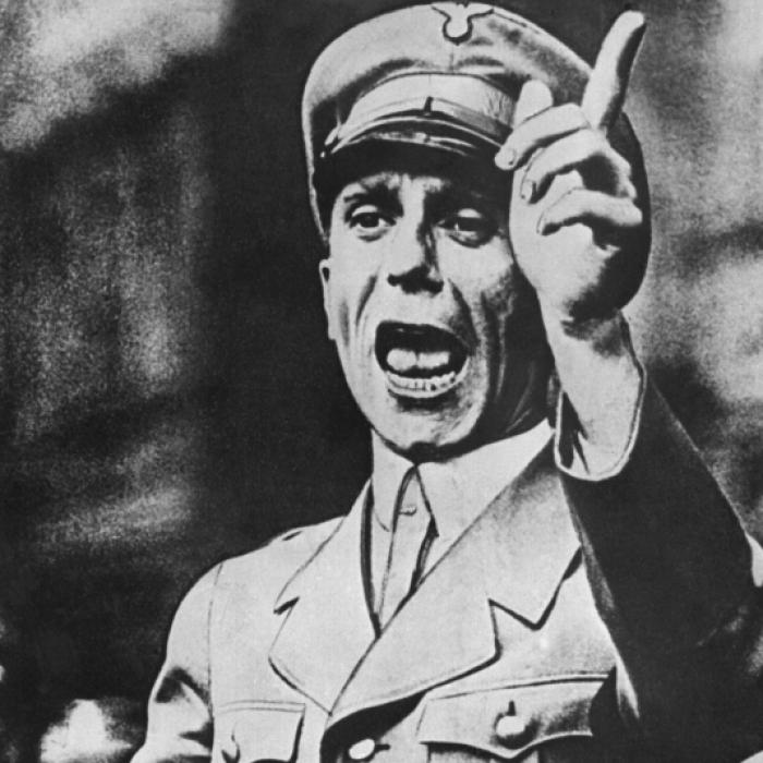 Berlin will Villa von Hitlers Propagandaminister verschenken
