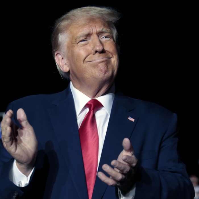 Trump schmiert ab! US-Wählerinnen stellen Ex-Präsident aufs Abstellgleis