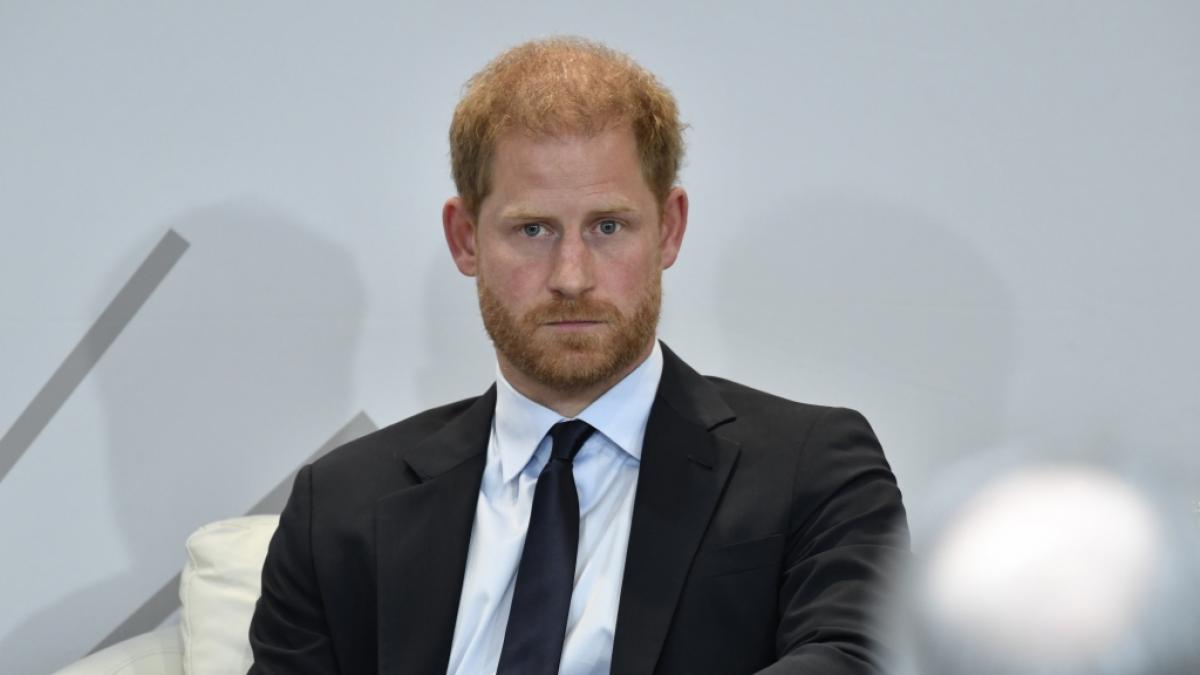Prinz Harry schien am Welttag f&uuml;r psychische Gesundheit, als er am Elterngipfel "Mentales Wohlbefinden im digitalen Zeitalter" der Archewell Foundation teilnahm, alles andere als blendend gelaunt. (Foto)