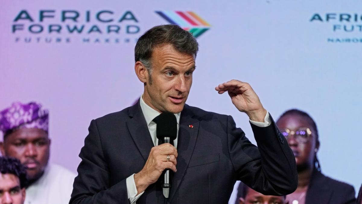 Frankreichs Pr&auml;sident Emmanuel Macron w&auml;hrend des Gipfeltreffens "Africa Forward" an der Universit&auml;t von Nairobi. (Foto)