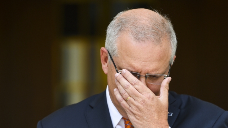Australiens Premierminister Scott Morrisson lässt 3.000 Reservisten gegen Buschbrände kämpfen.