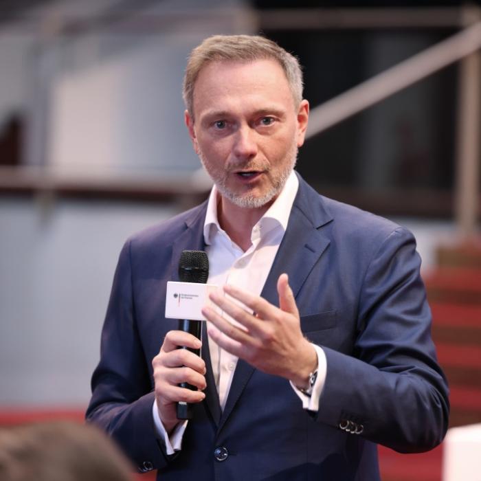 Zuschauer wüten nach Auftritt des Finanzministers im ARD-Talk 