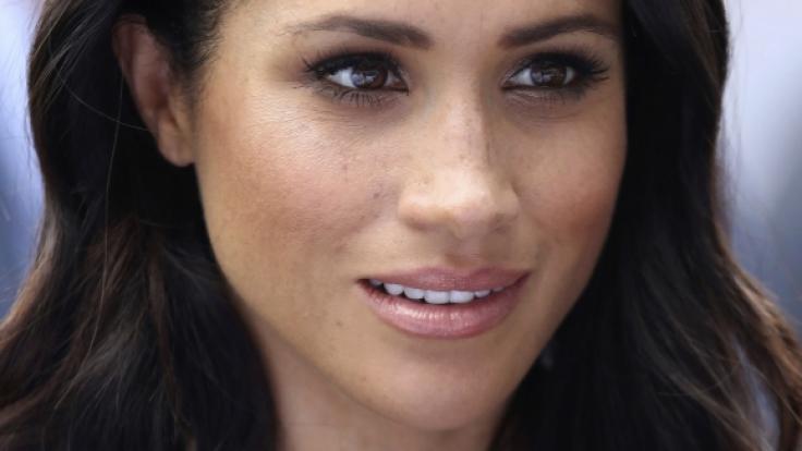 Meghan Markle muss sich eine dreiste Werbung ihrer ehemaligen Universität gefallen lassen.