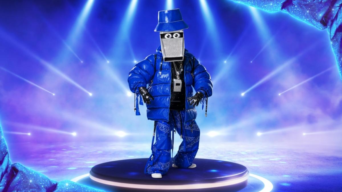 Pfeift ganz gewiss nicht aus dem letzten Loch: Die Pfeife ist eine der Masken, die bei "The Masked Singer" 2022 dabei sind. (Foto)