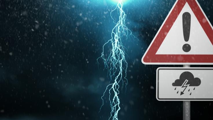 Die hochsommerliche Hitze entlädt sich in Gewittern.